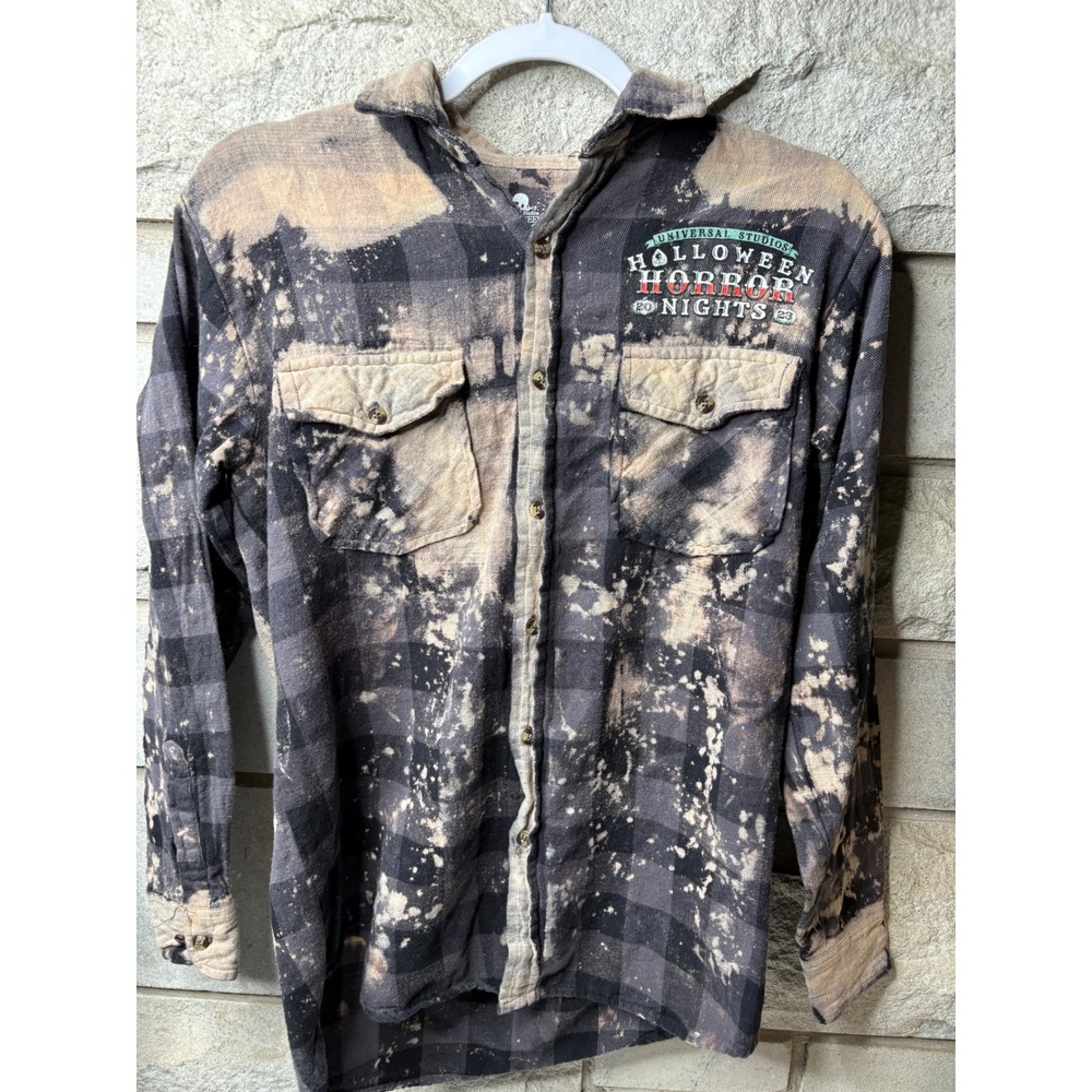 Universal Studios Halloween Horror Nights 2023 Bleached Plaid Flannel Shirt XS